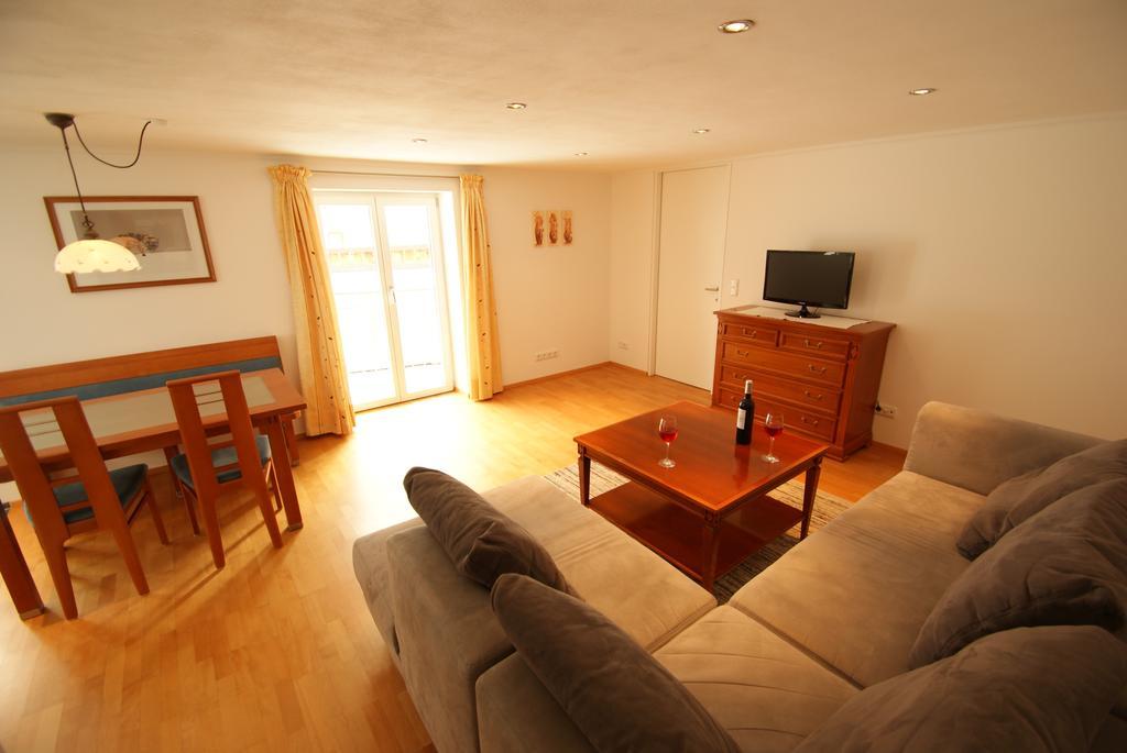 Haus Landbrugg Apartment Lech am Arlberg Bilik gambar